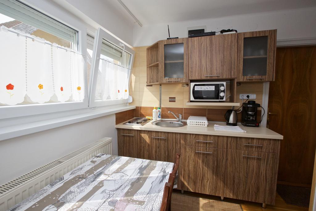 Fonix Apartmanhaz Hajdúszoboszló Zewnętrze zdjęcie