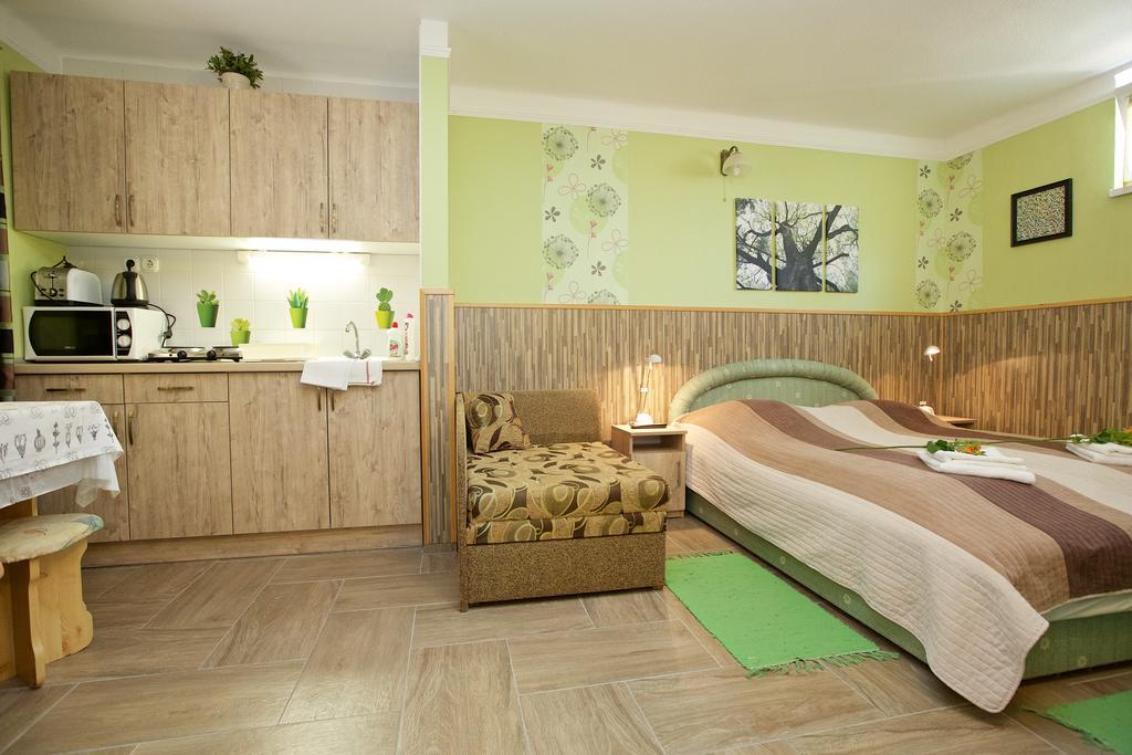 Fonix Apartmanhaz Hajdúszoboszló Zewnętrze zdjęcie